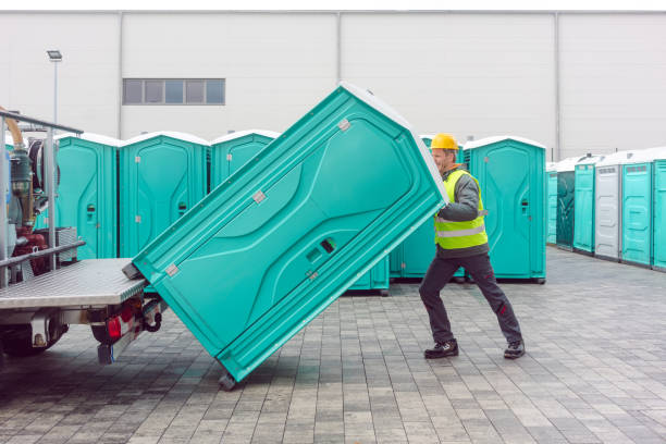 Portable Toilet Options We Offer in Escanaba, MI