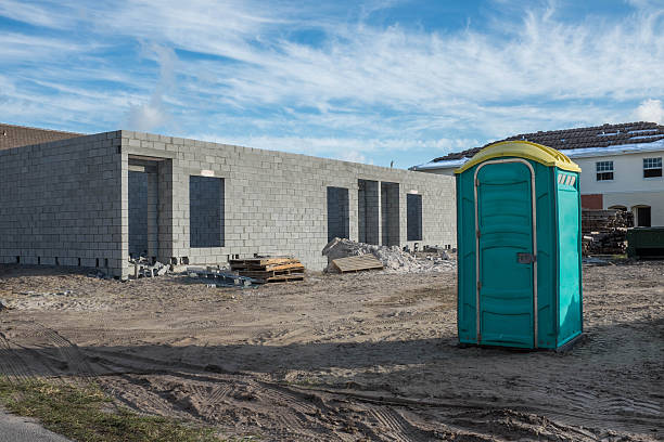 Best Portable restroom trailer rental  in Escanaba, MI